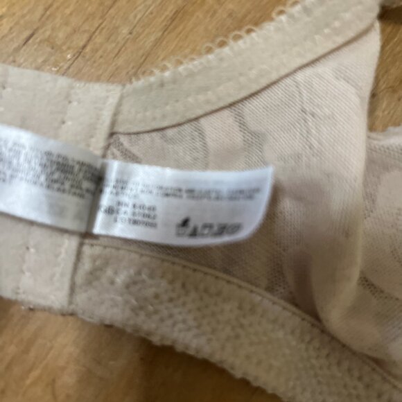 2 Wacoal 85567 Awareness Full Coverage Unlined Underwire Bra US Size 32 DDD - Picture 8 of 8